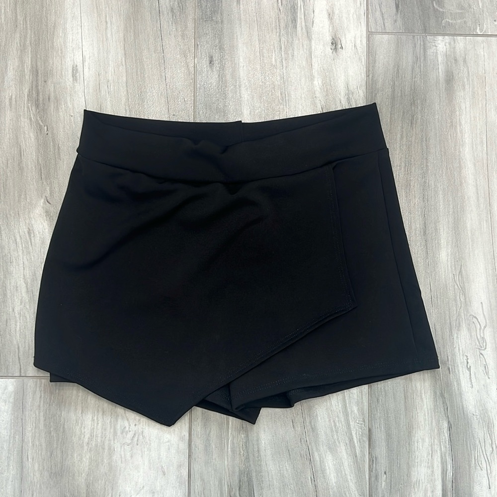 CherylKids Black Skort